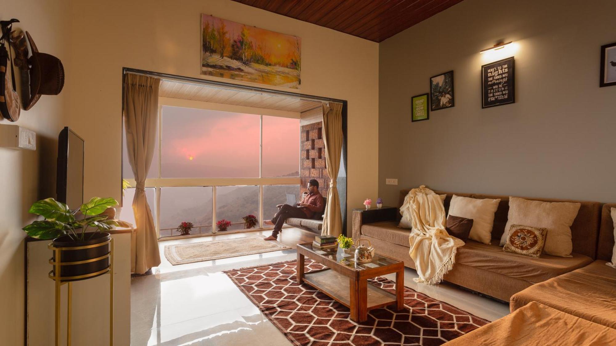 Skai Villa By Hill Staytion Panchgani Eksteriør billede